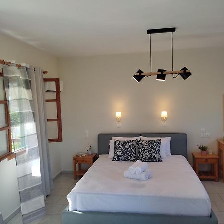 Dafnes Hotell Skopelos stad Exteriör bild