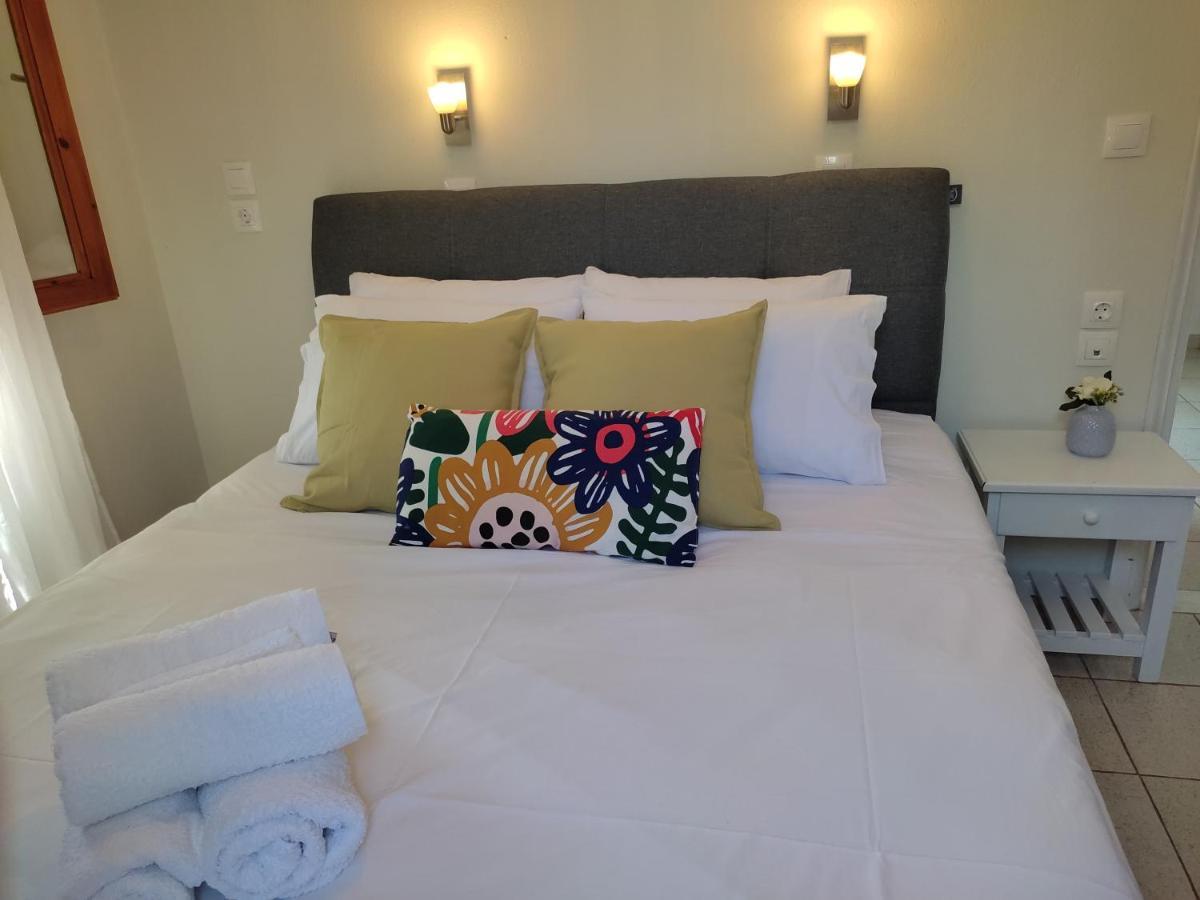 Dafnes Hotell Skopelos stad Exteriör bild