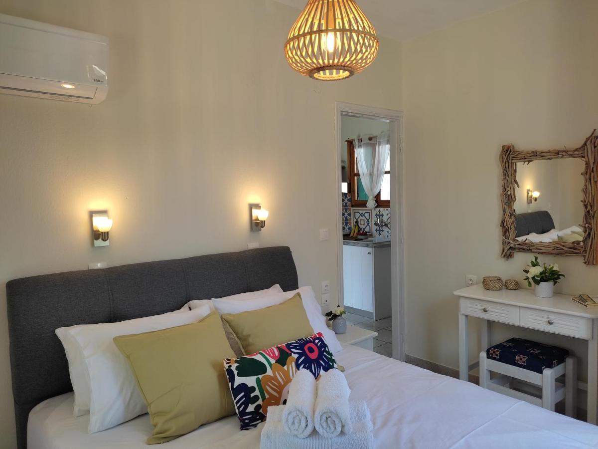 Dafnes Hotell Skopelos stad Exteriör bild