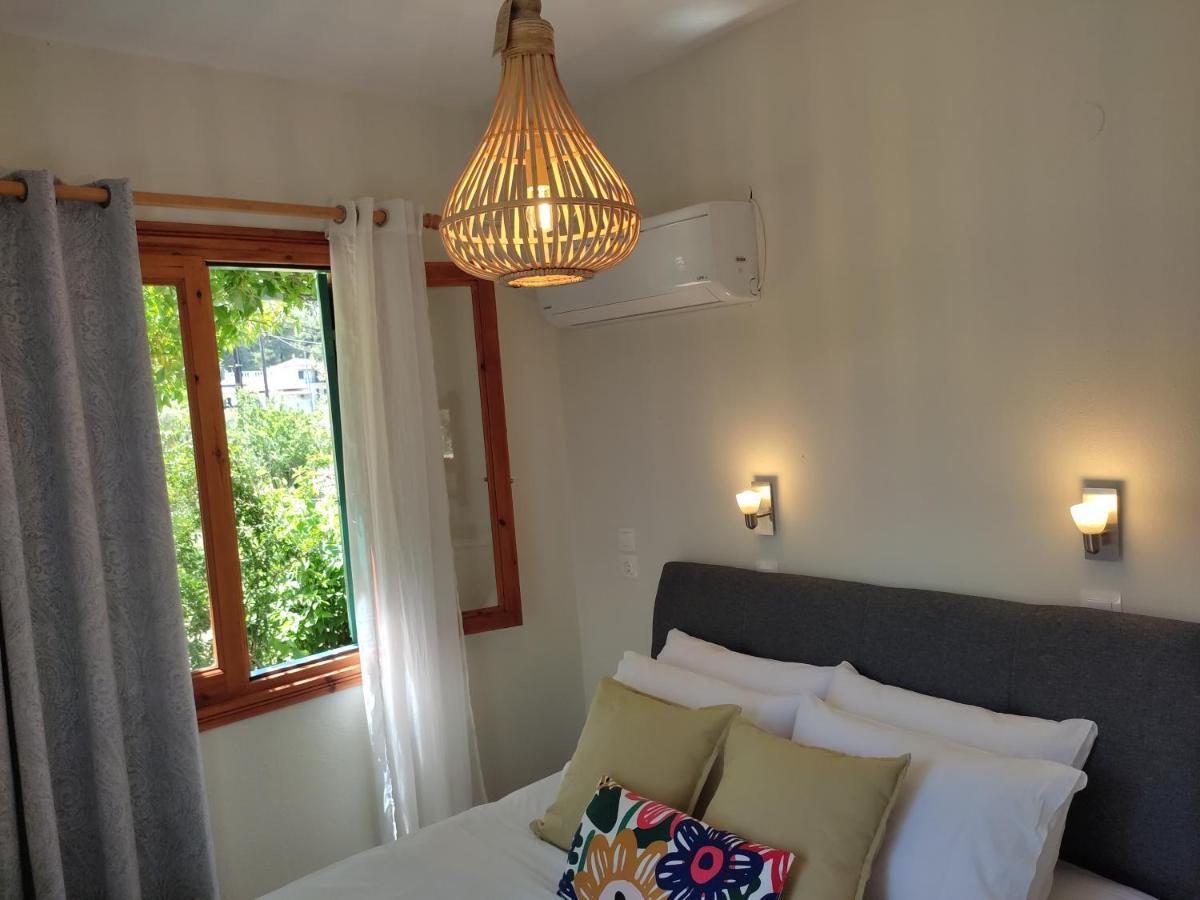 Dafnes Hotell Skopelos stad Exteriör bild