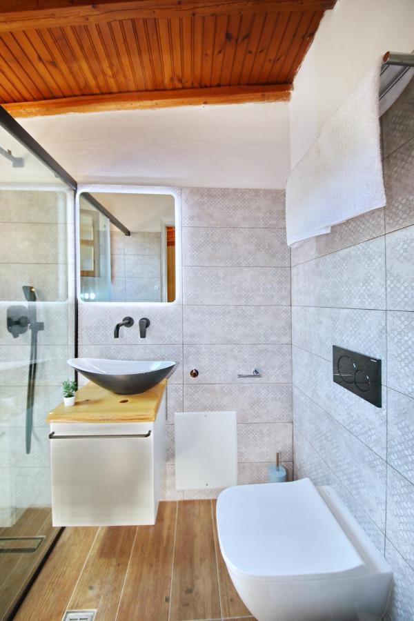 Dafnes Hotell Skopelos stad Exteriör bild